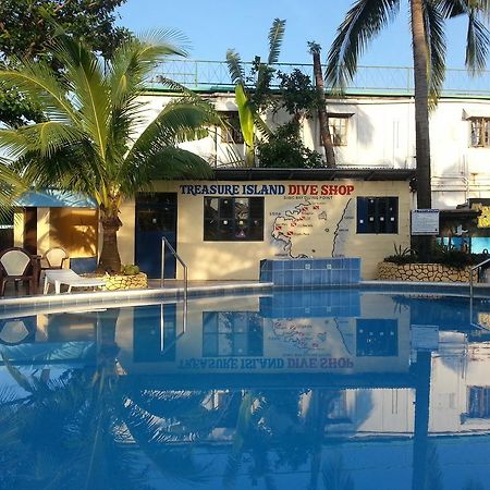 Treasure Island Resort Olongapo Exteriér fotografie