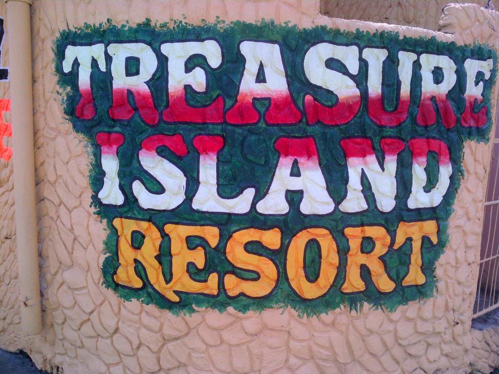 Treasure Island Resort Olongapo Exteriér fotografie
