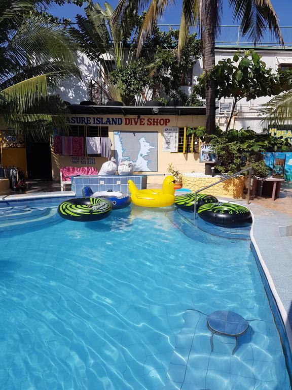 Treasure Island Resort Olongapo Exteriér fotografie