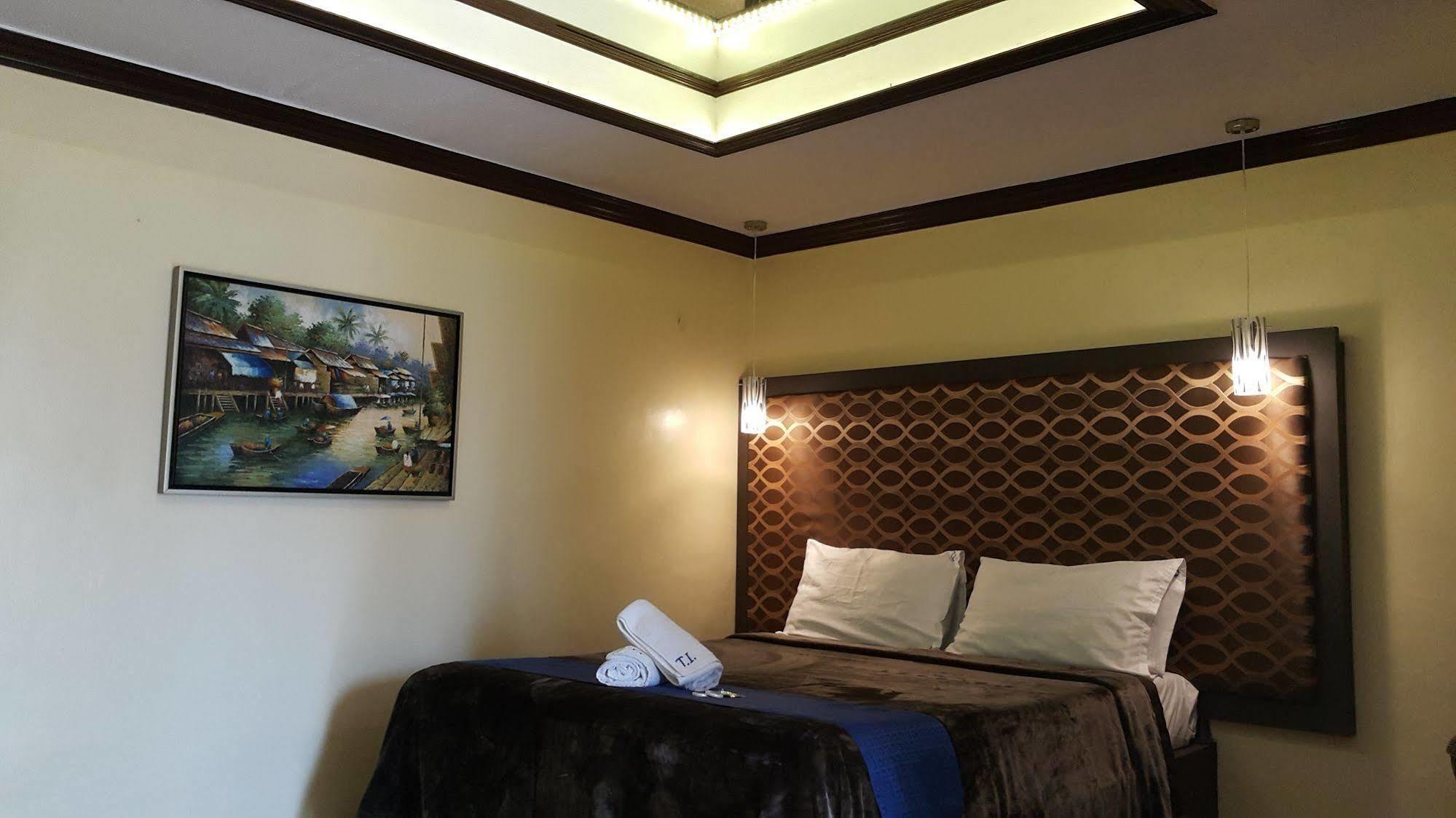 Treasure Island Resort Olongapo Exteriér fotografie
