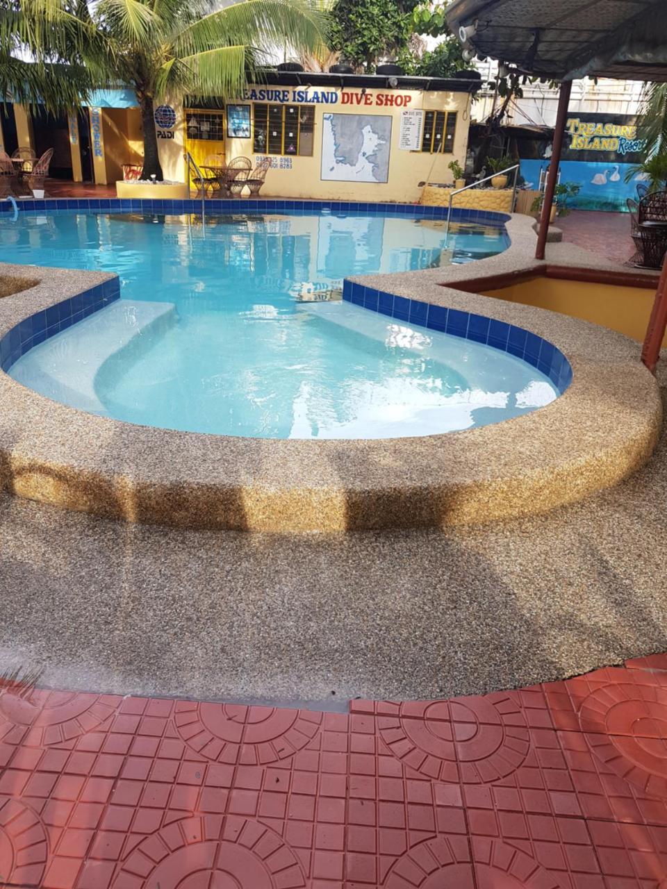 Treasure Island Resort Olongapo Exteriér fotografie